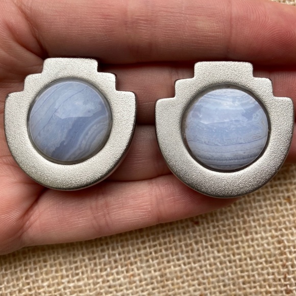 Mark Spirito blue lace agate clip earrings - Picture 3 of 5